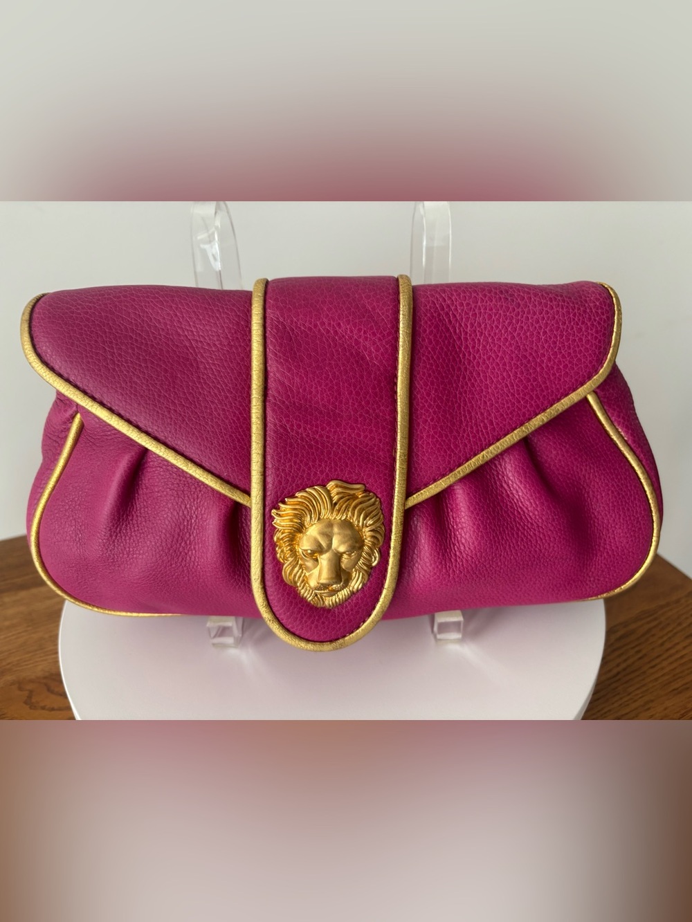 Dooney & Bourke Y2K Fuchsia Hayden Panettiere Leather Clutch - RARE